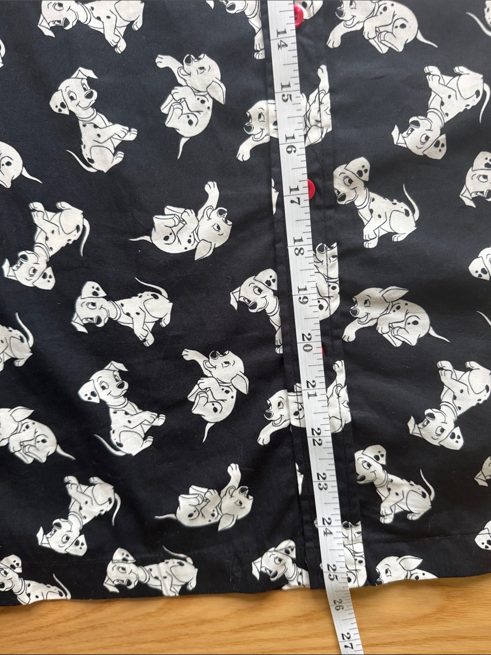 Disney 101 Dalmatians Button Up Shirt Size M Black Puppy Print - Picture 9 of 11